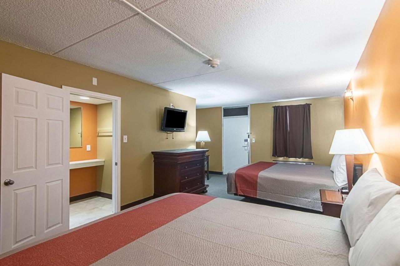 Motel Lonestar And